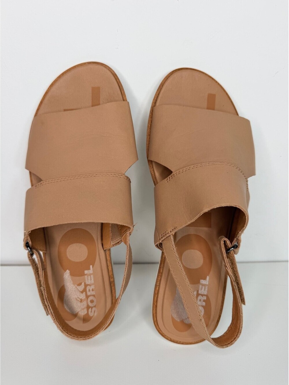 Sorel brown leather flat sandals size 7